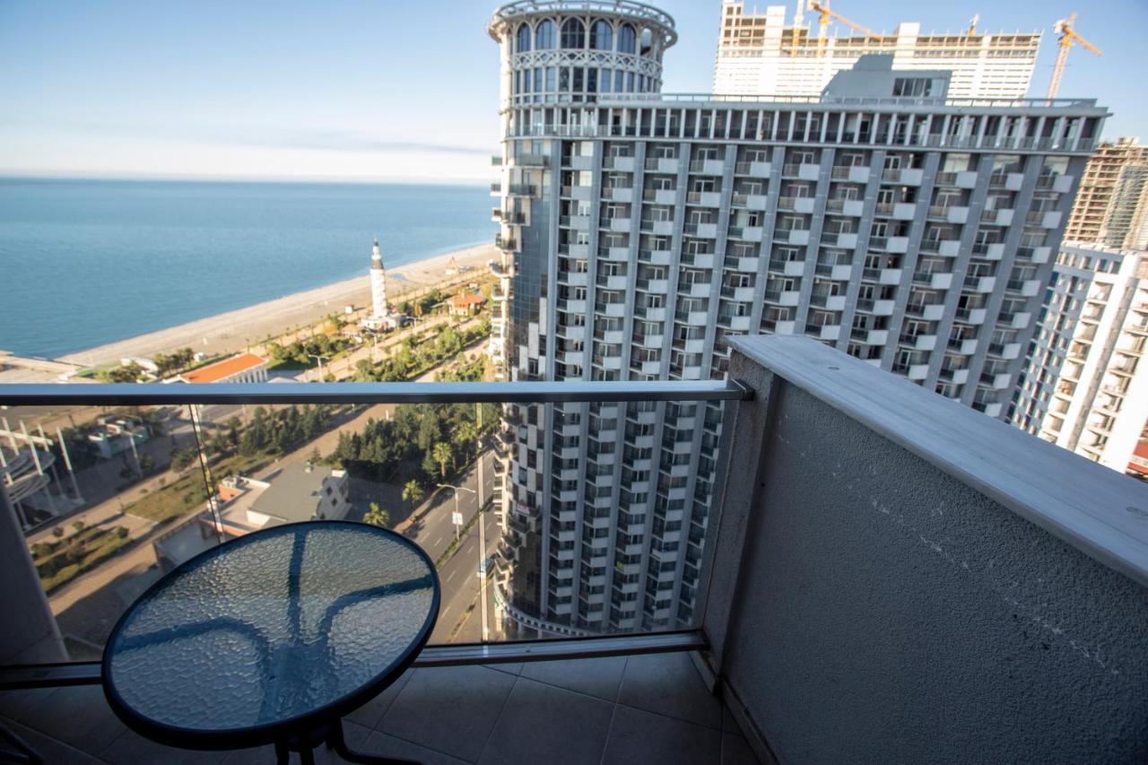 Lux Apartment Batumi Exterior photo