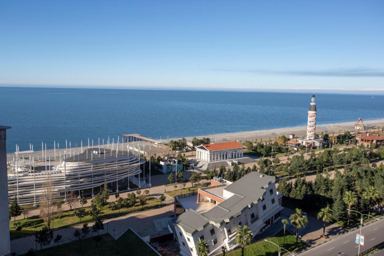 Lux Apartment Batumi Exterior photo