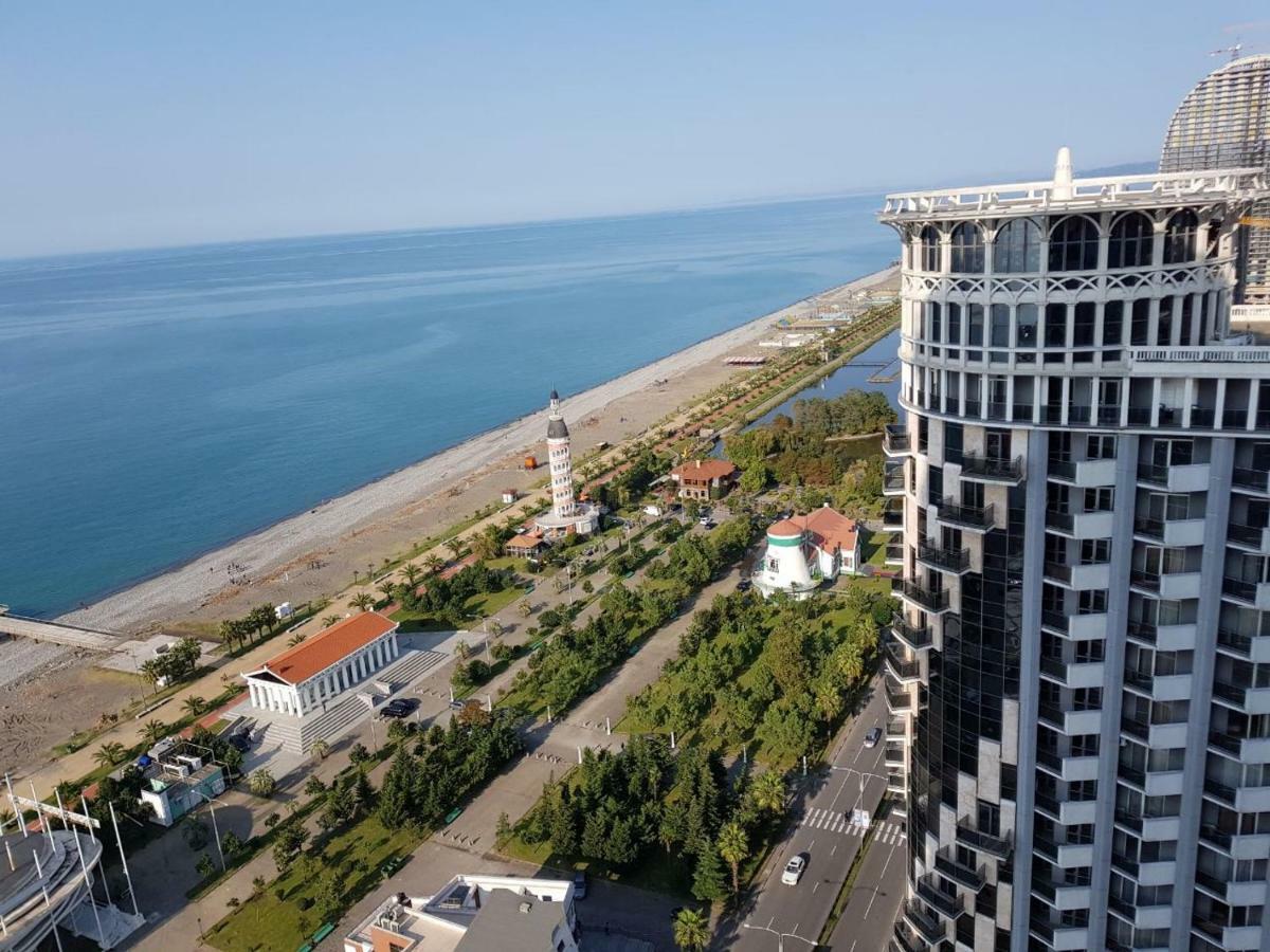 Lux Apartment Batumi Exterior photo